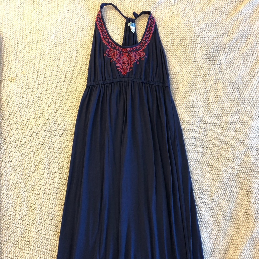 Maternity maxi-dress